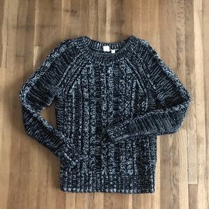 NWOT GAP pullover sweater.